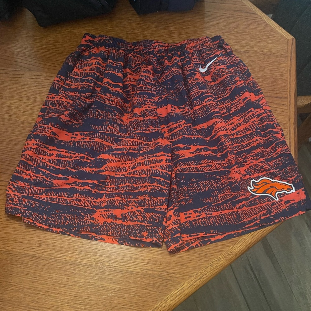 Men's Nike NFL Denver Broncos shorts